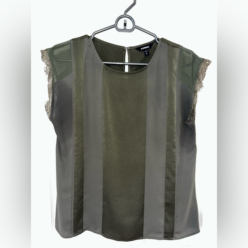 Dark Green Express Satin and Lace Trim Capped Sleeve Blouse Size Small